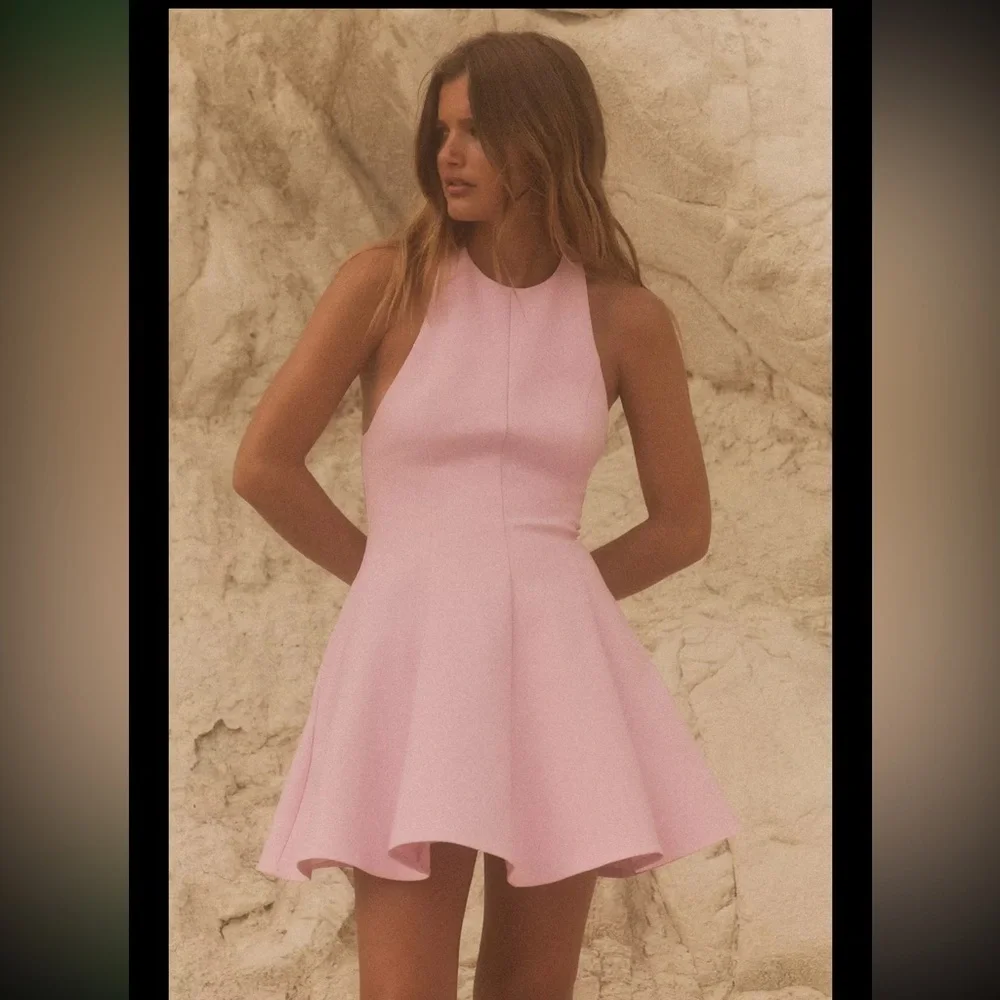 Zara short halter dress with godets, pastel pink - Picture 4 of 15